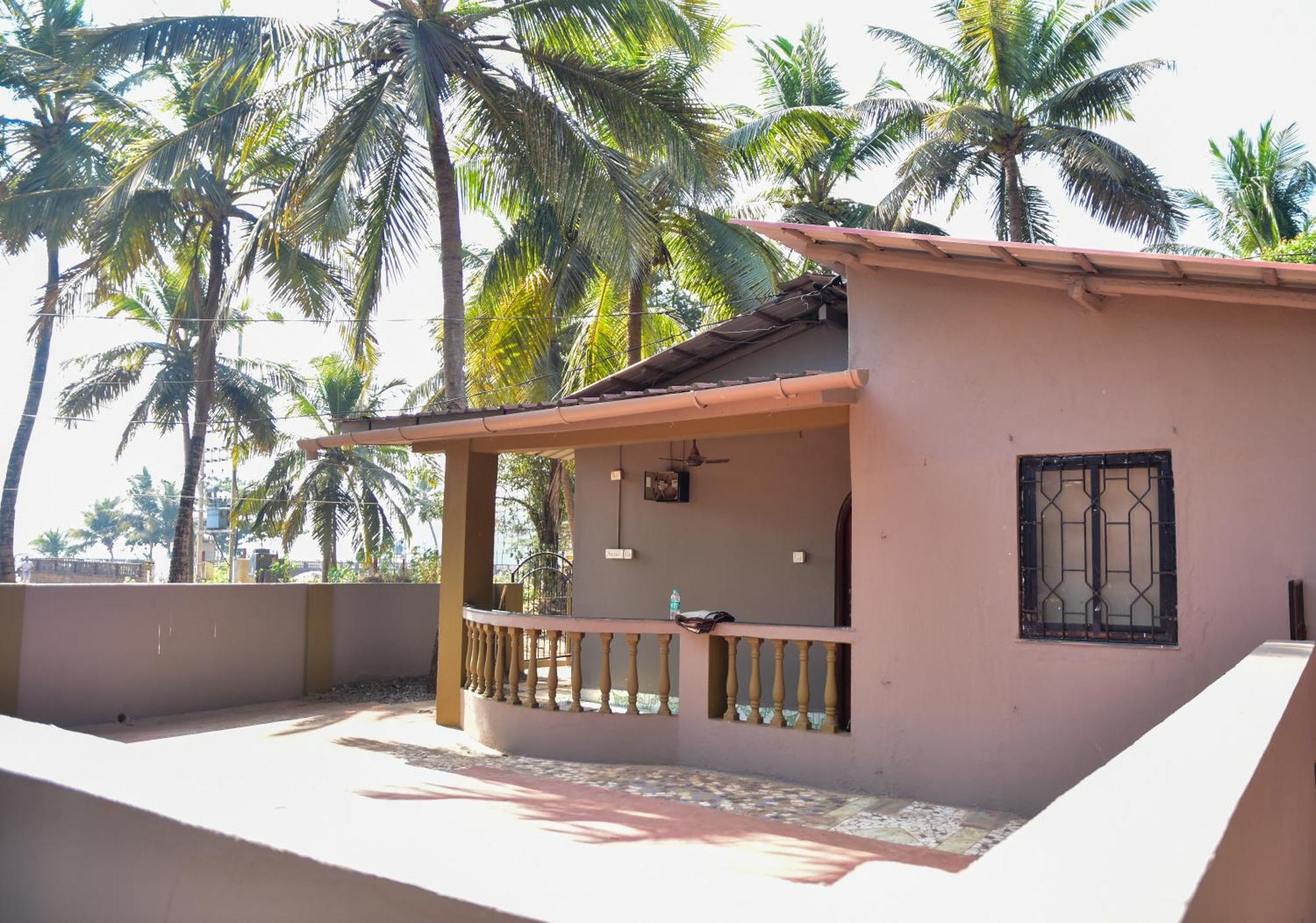 Valerys Nest Bogmalo - Private Villa Near The Beach And Dabolim Airport Экстерьер фото