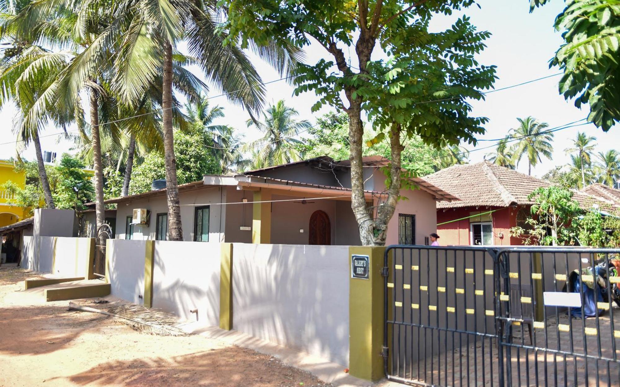 Valerys Nest Bogmalo - Private Villa Near The Beach And Dabolim Airport Экстерьер фото