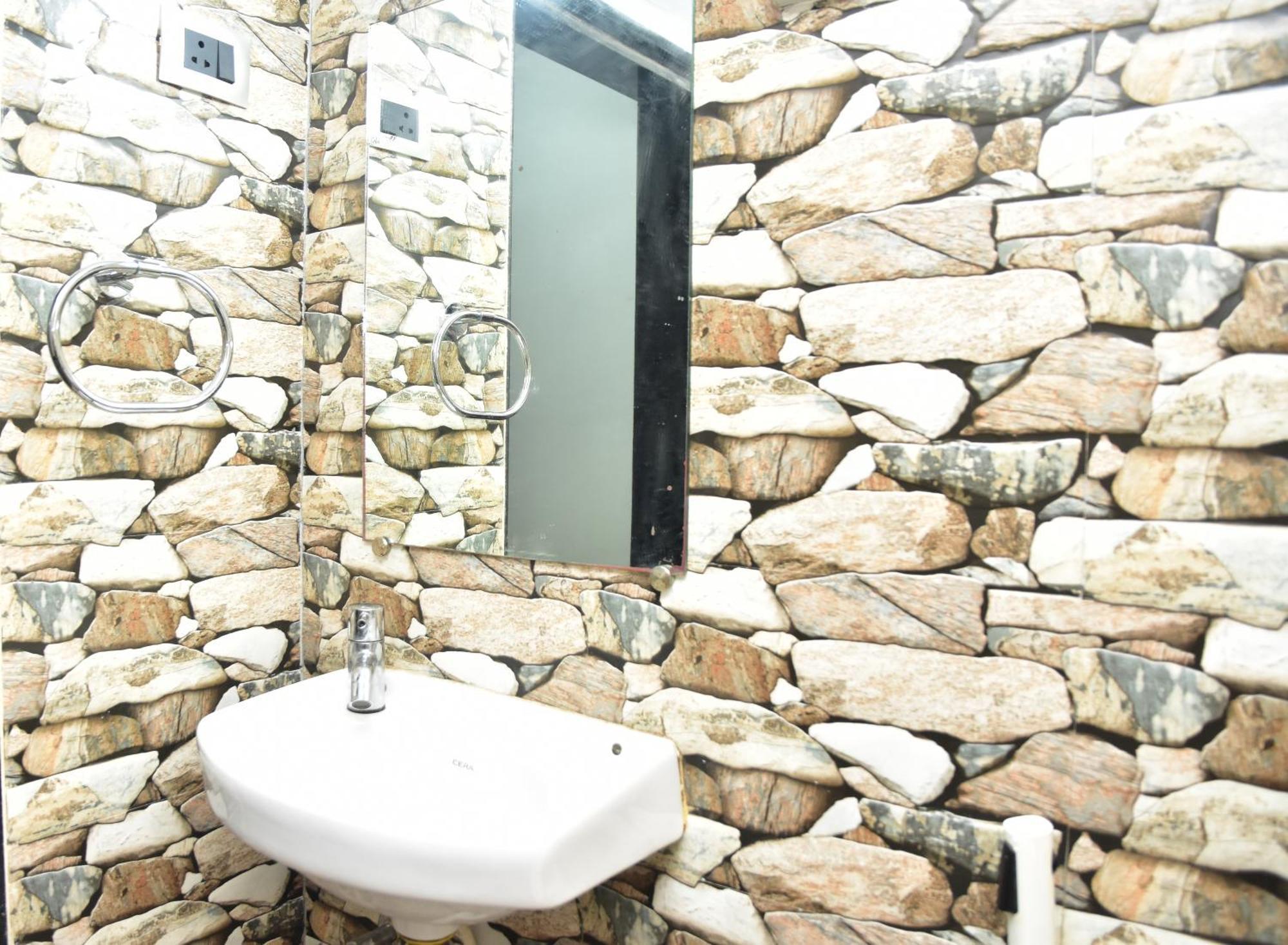 Valerys Nest Bogmalo - Private Villa Near The Beach And Dabolim Airport Экстерьер фото