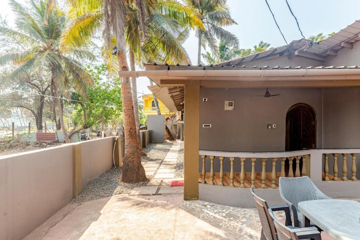 Valerys Nest Bogmalo - Private Villa Near The Beach And Dabolim Airport Экстерьер фото
